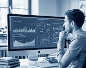 Студент за компьютером